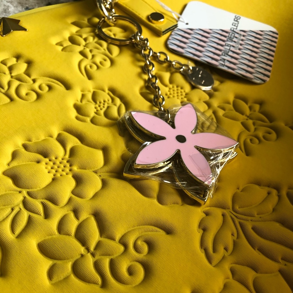 LA FILLE DES FLEURS The Irina Flowers bag NEW